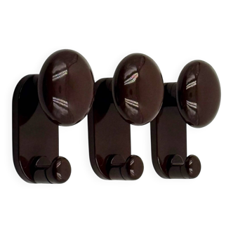 Patères design Carlo Bartoli Con and Con Italie années 70 plastique brun (s