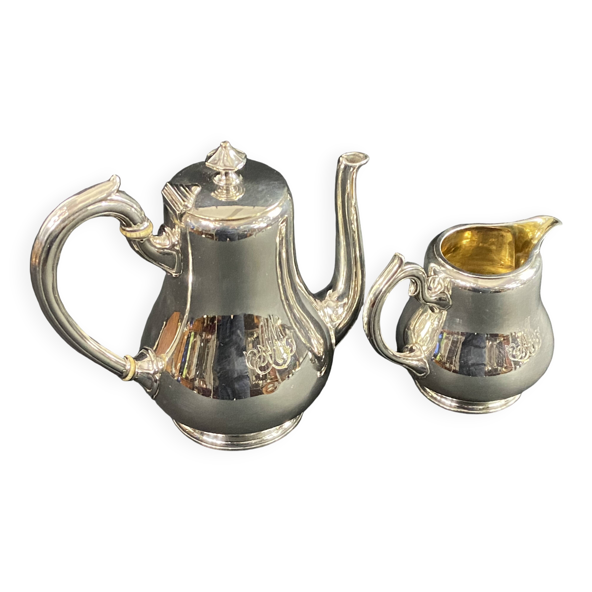 Silver-plated coffee pot and milk jug monogrammed MA, signed CHRISTOFLE.