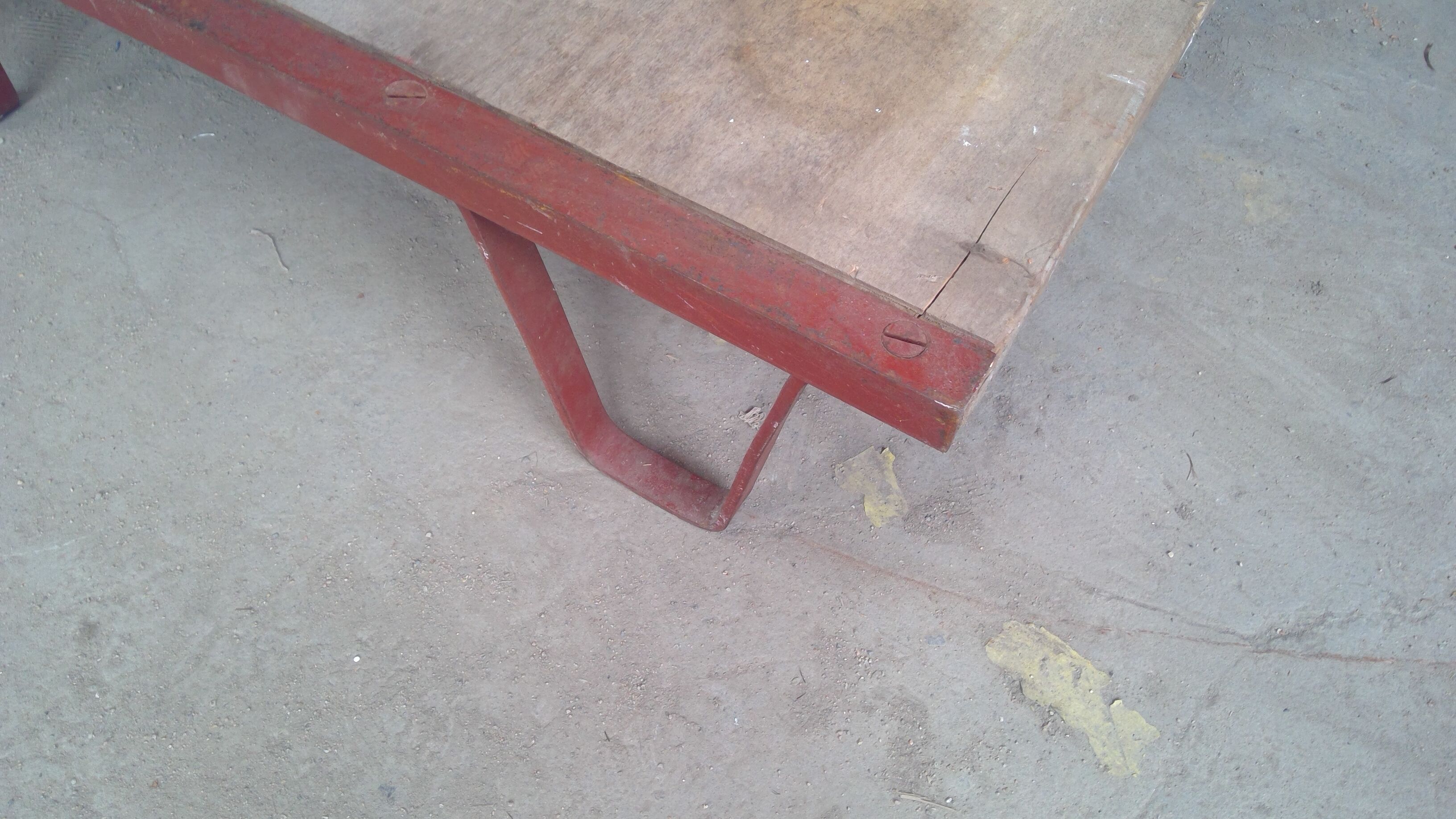 Vintage coffee table sncf metal industrial design