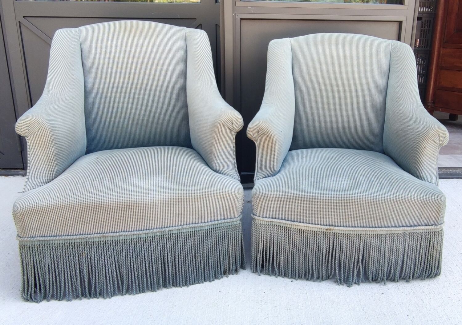 Pair of toad armchairs