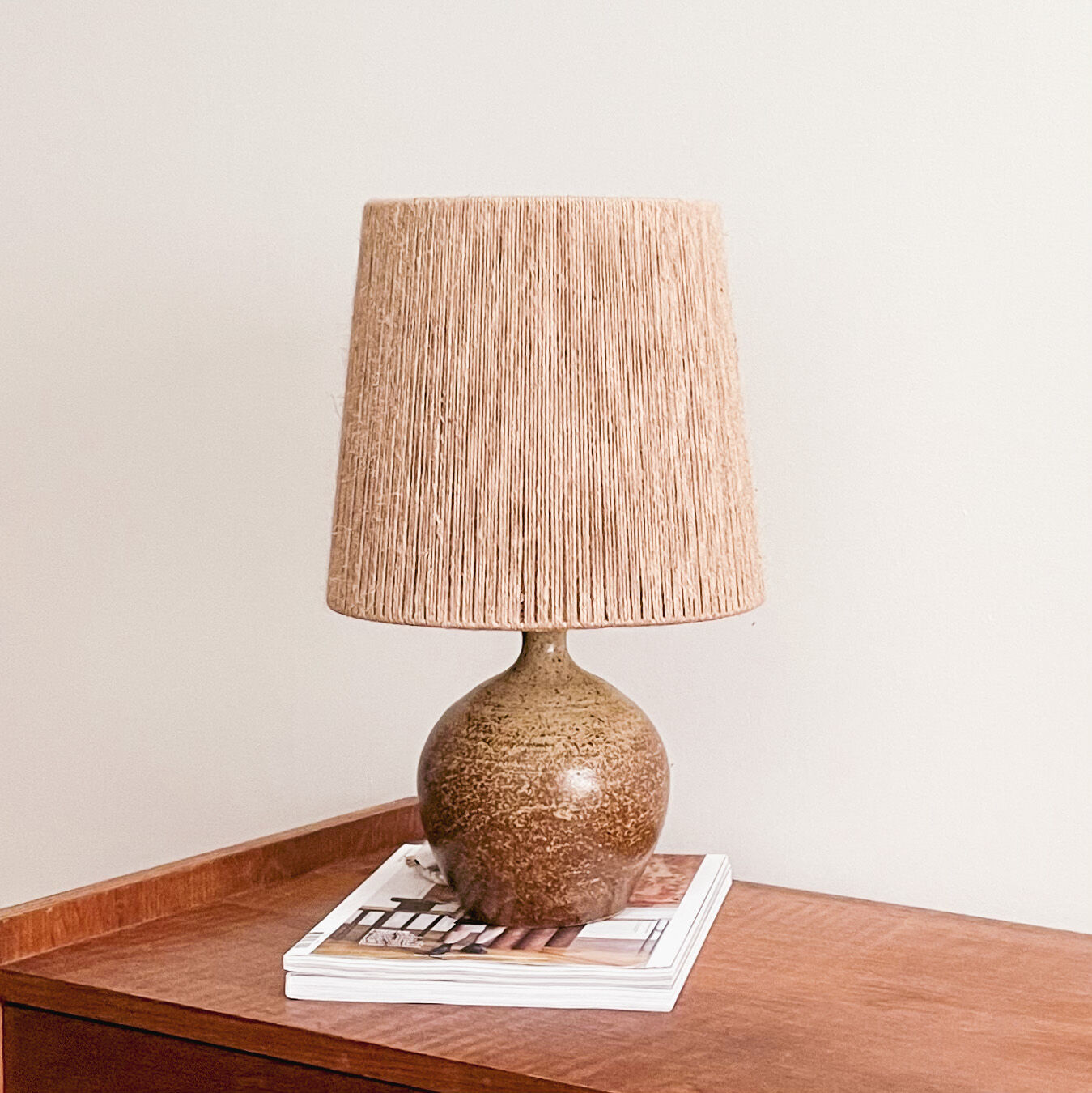 Sandstone and jute lamp