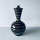 Glazed earthenware pottery