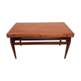 Flexible scandinavian vintage coffee table