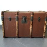 Travel chest