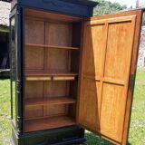 Dressmaker's cabinet with beveled triptych mirrors. (Mirror cabinet)