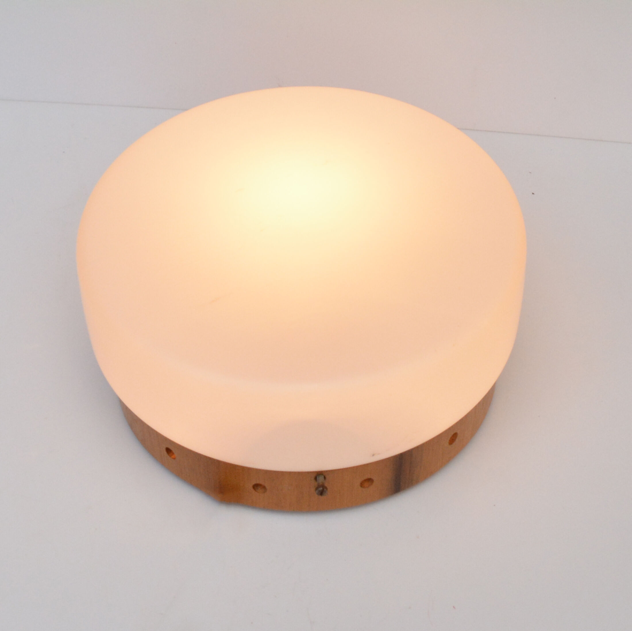 1970s Scandinavian modern White glass plafond, Hustadt Leuchten, Germany