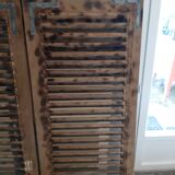Ancient shutters of the 60s in pine