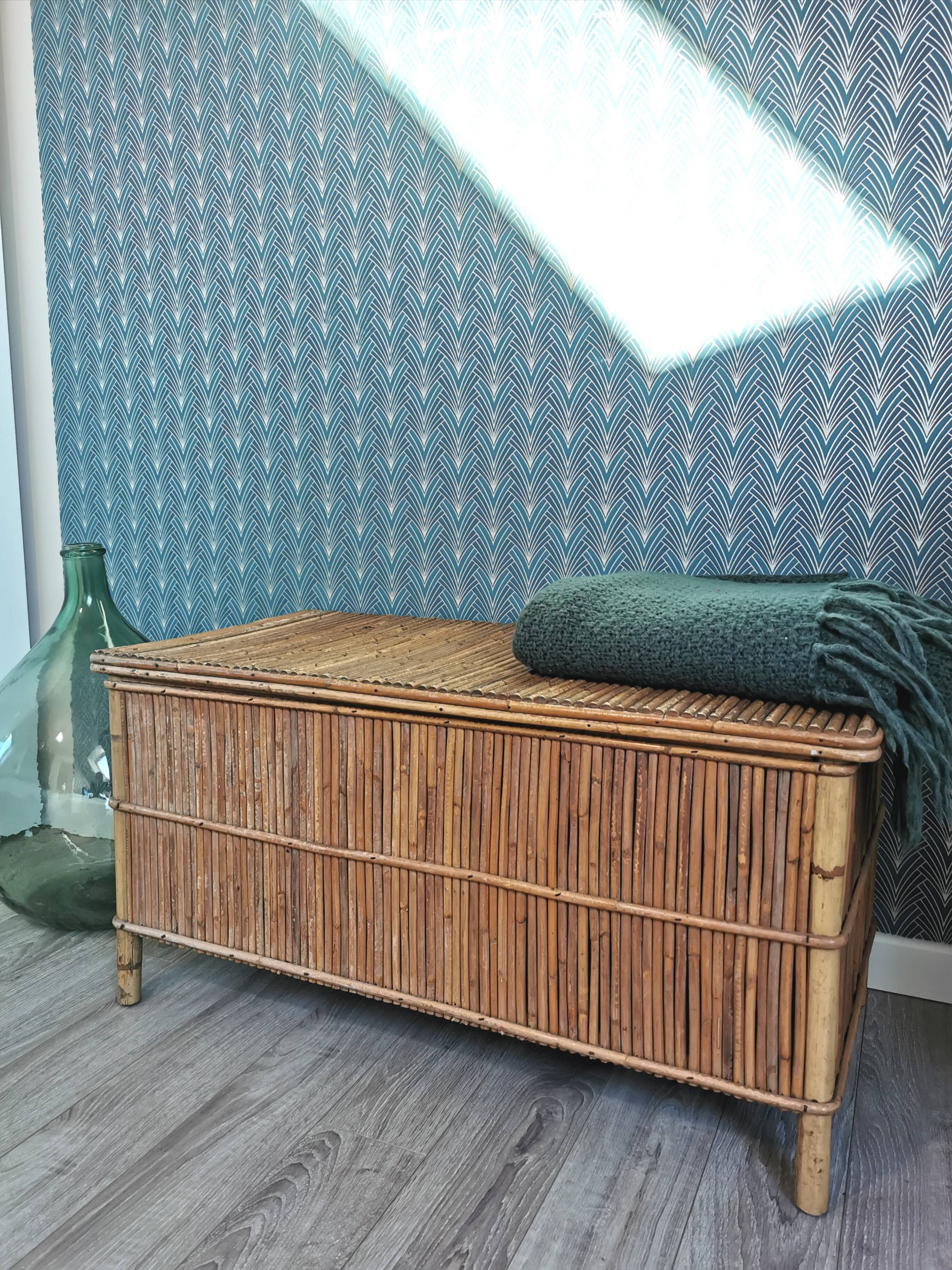 Vintage rattan box