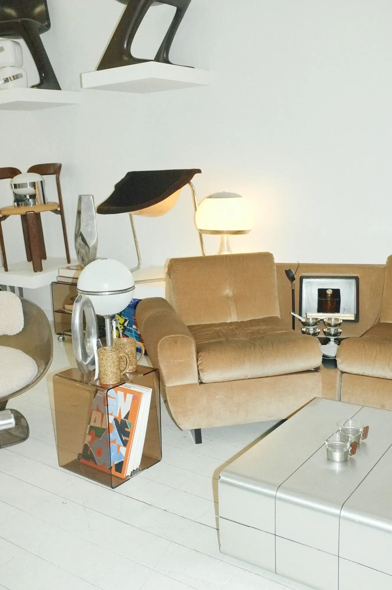 Chair "Pussycat" (1 of 2), Steiner, Kwok Hoi Chan, 1969