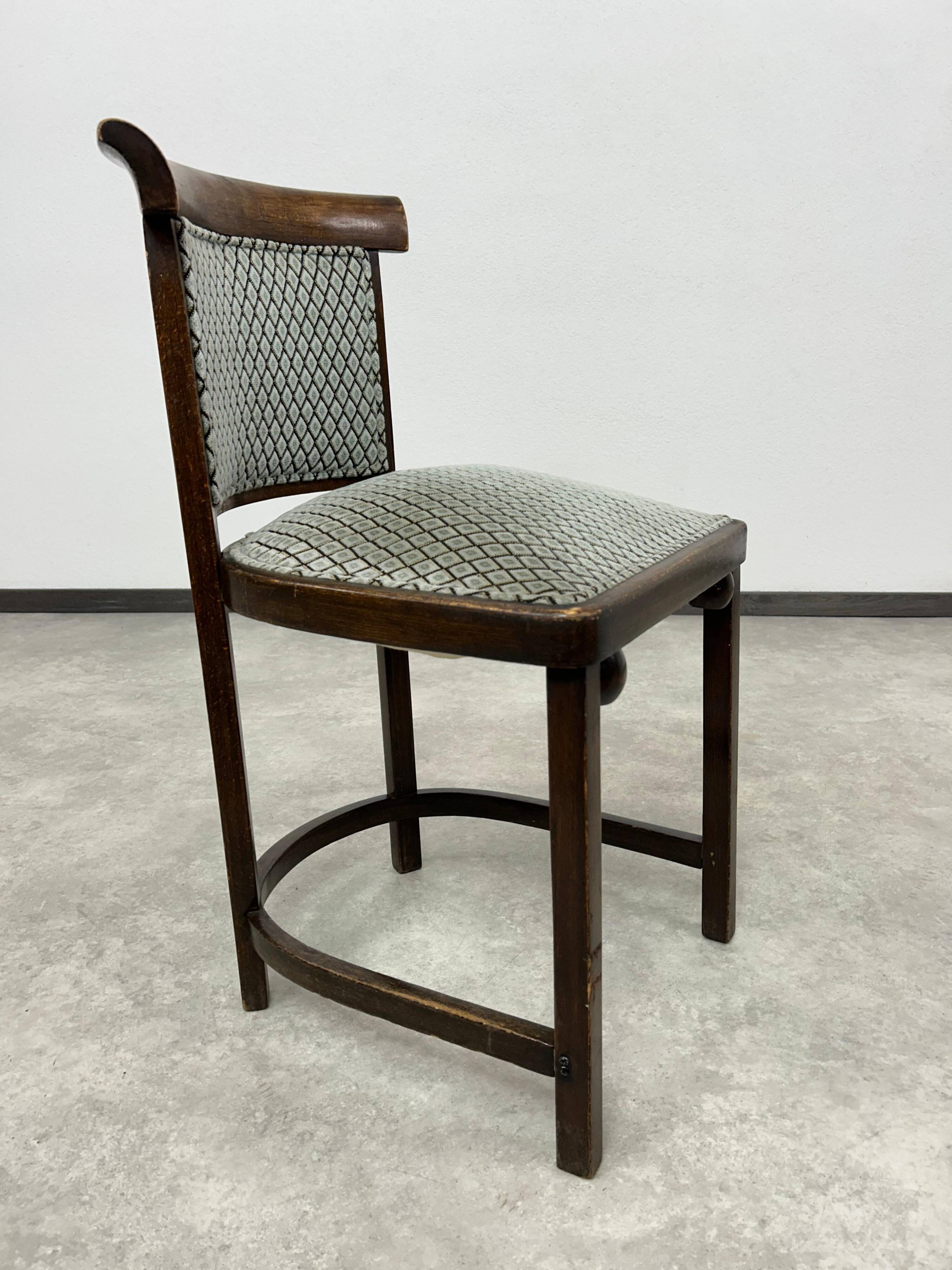 Bat Chairs no.423 by Josef Hoffmann