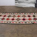 Tapis de couloir kilim berbère ancien