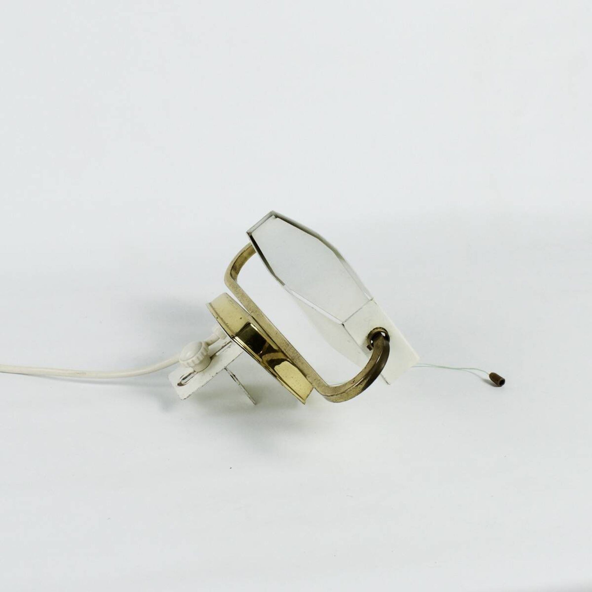 Lampe à pince en laiton, 1950 pour étagère, string