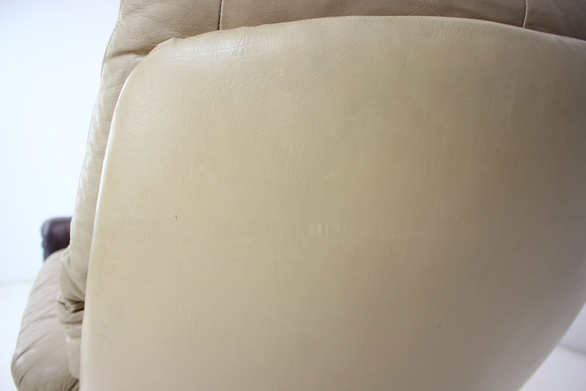 Set of two scandinavian adjustable leather armchairs by peem, 1970s, finland