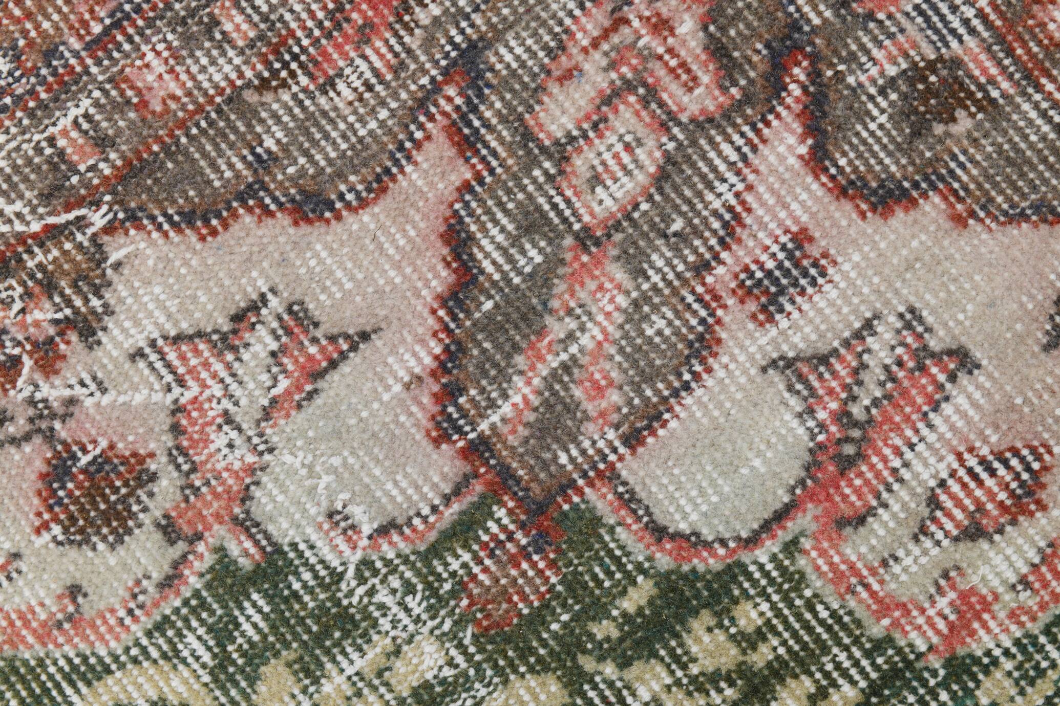 6x8 Vintage Green & Red Oriental Persian Rug, 172x252Cm