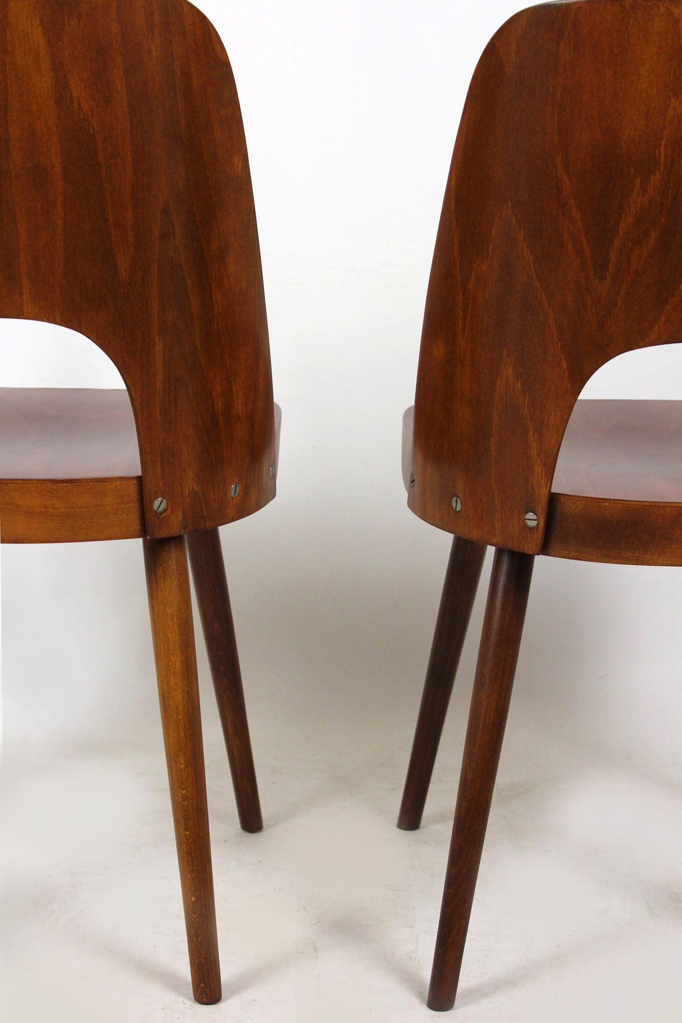 No. 515 Wooden Chairs by Oswald Haerdtl for TON, 1950s, Set of 2