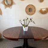 Vintage extendable Baumann round table