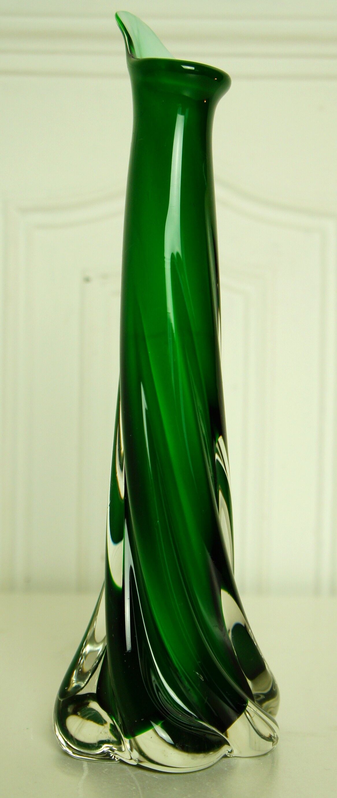 Italian soliflore vase in vintage blown glass