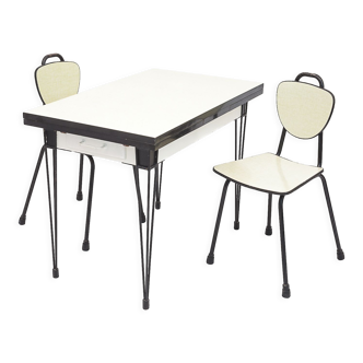 Ensemble table et 2 chaises, formica, 1960