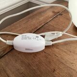 Lampe boule blanche