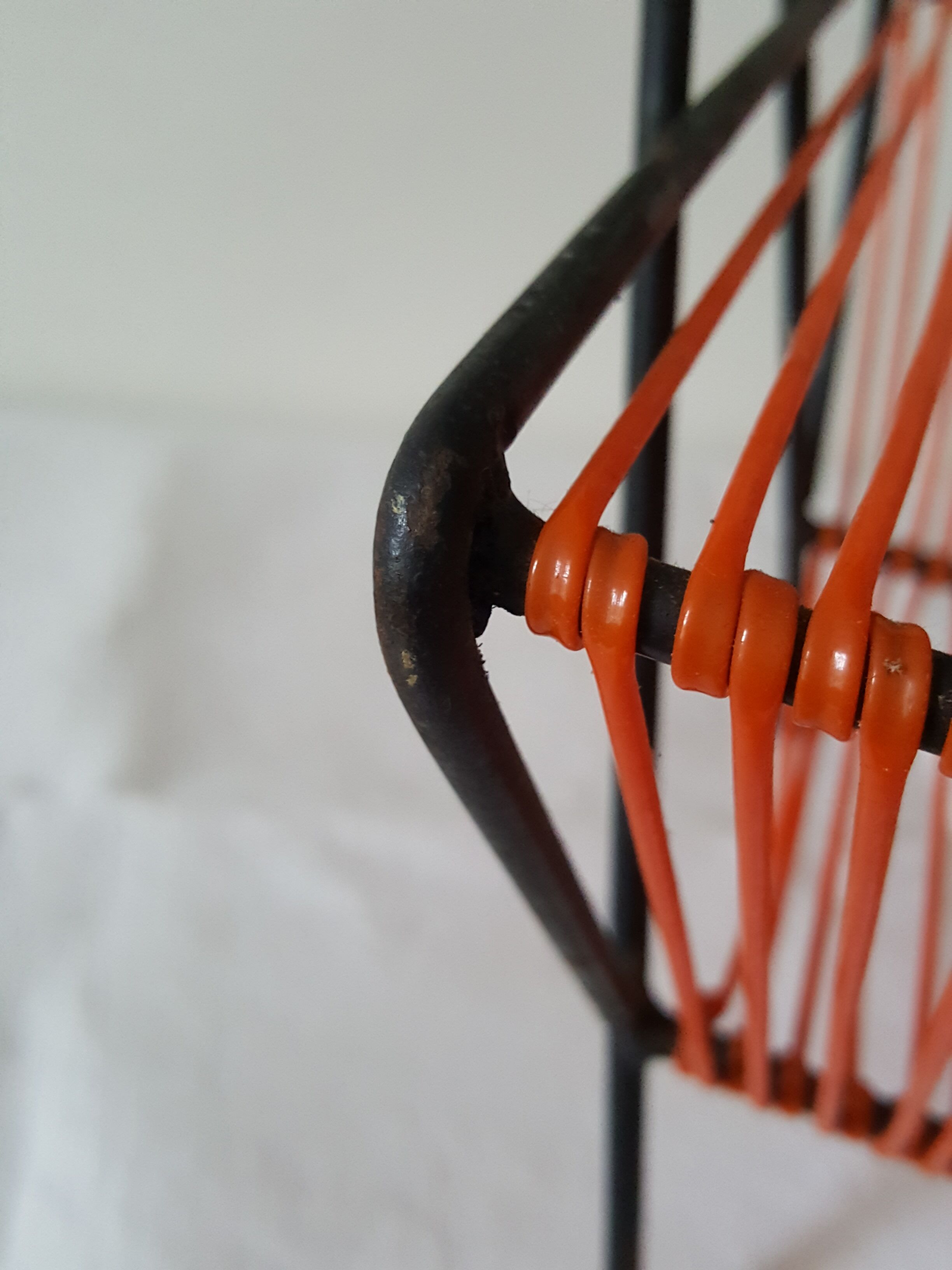 Porte vinyle métal et scoubidou années 60/70