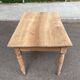 Petite table de ferme compacte 108x70cm décapée style campagne chic