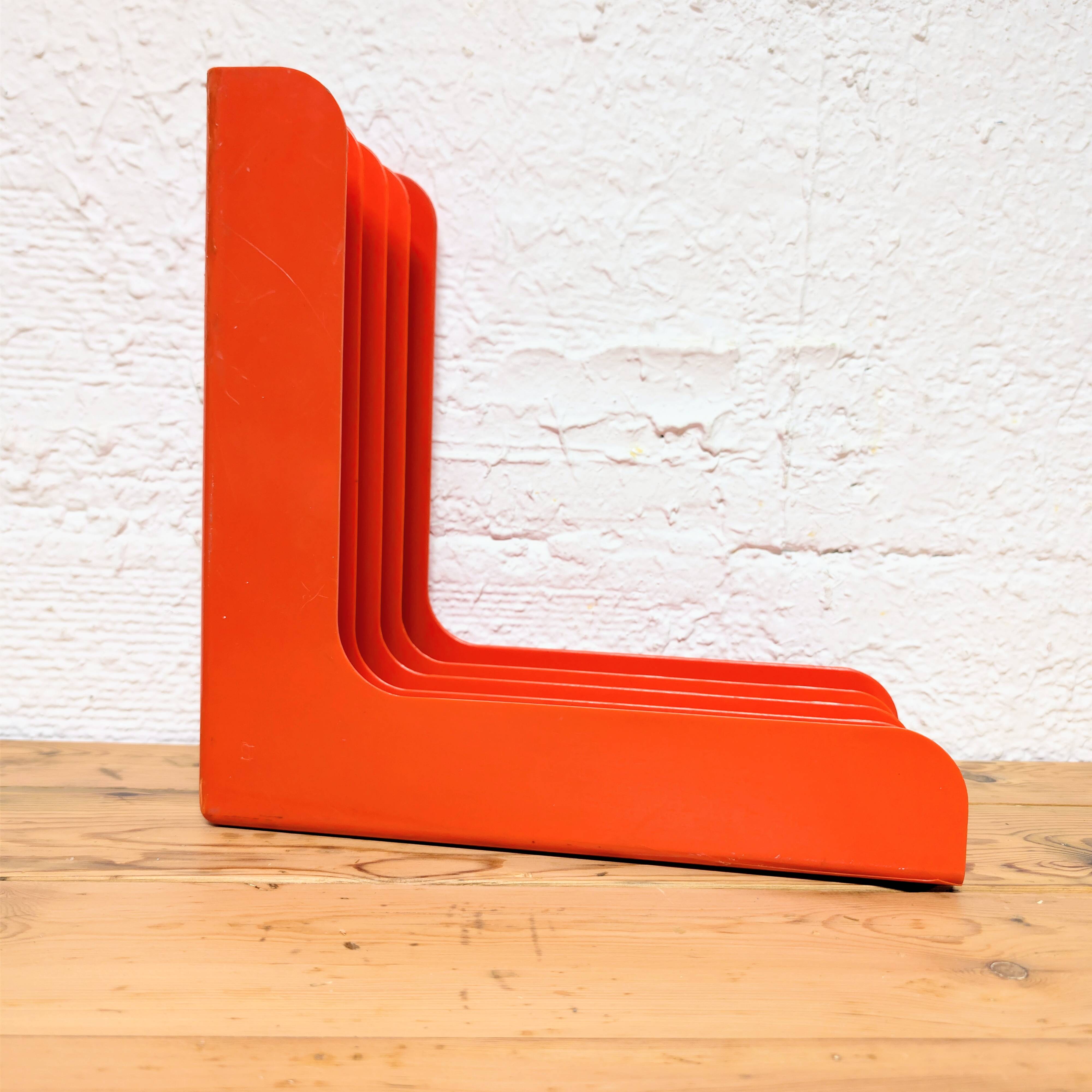 The vintage pop record holder