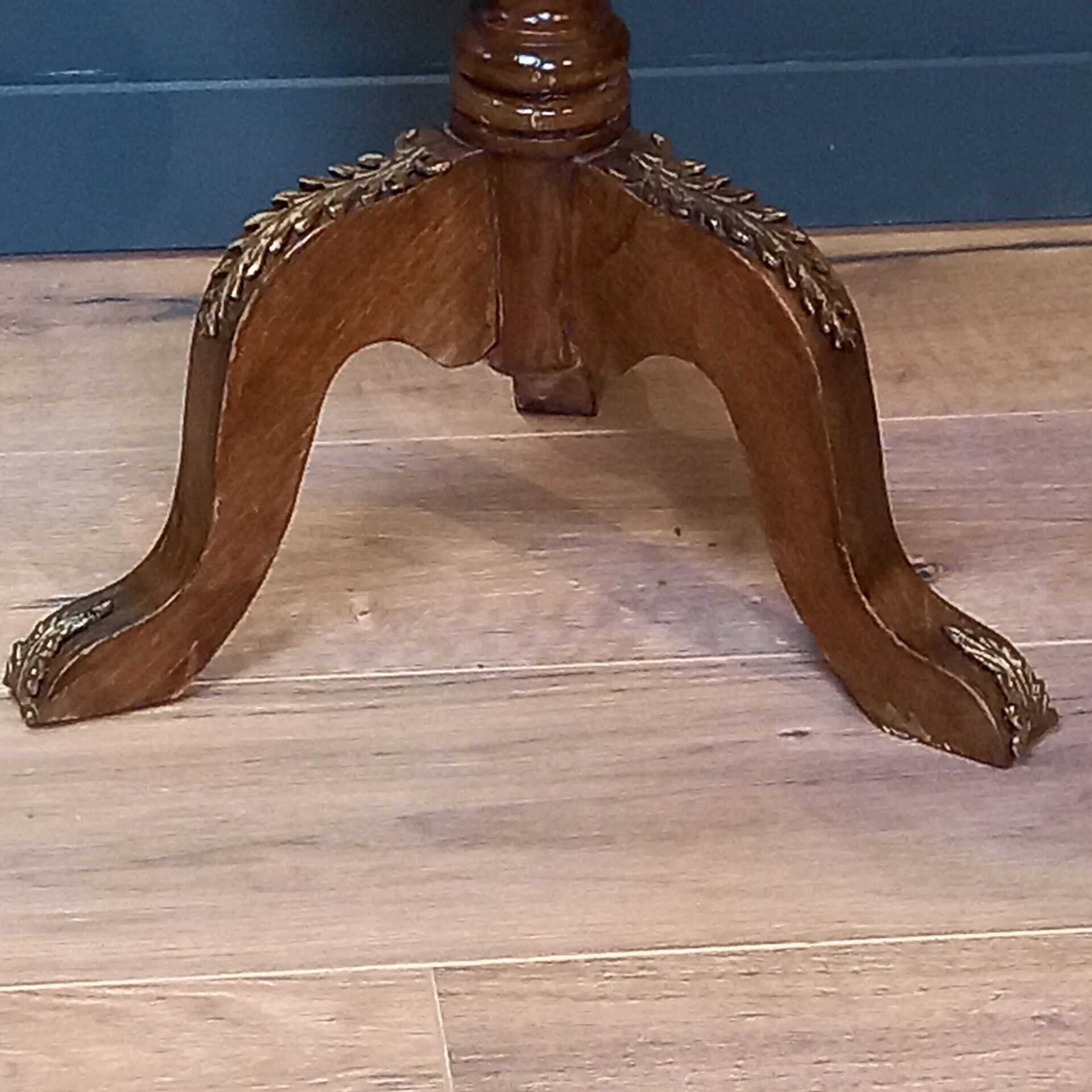French lamp table with marble top - winetable