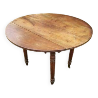 Extendable round table 164 cm