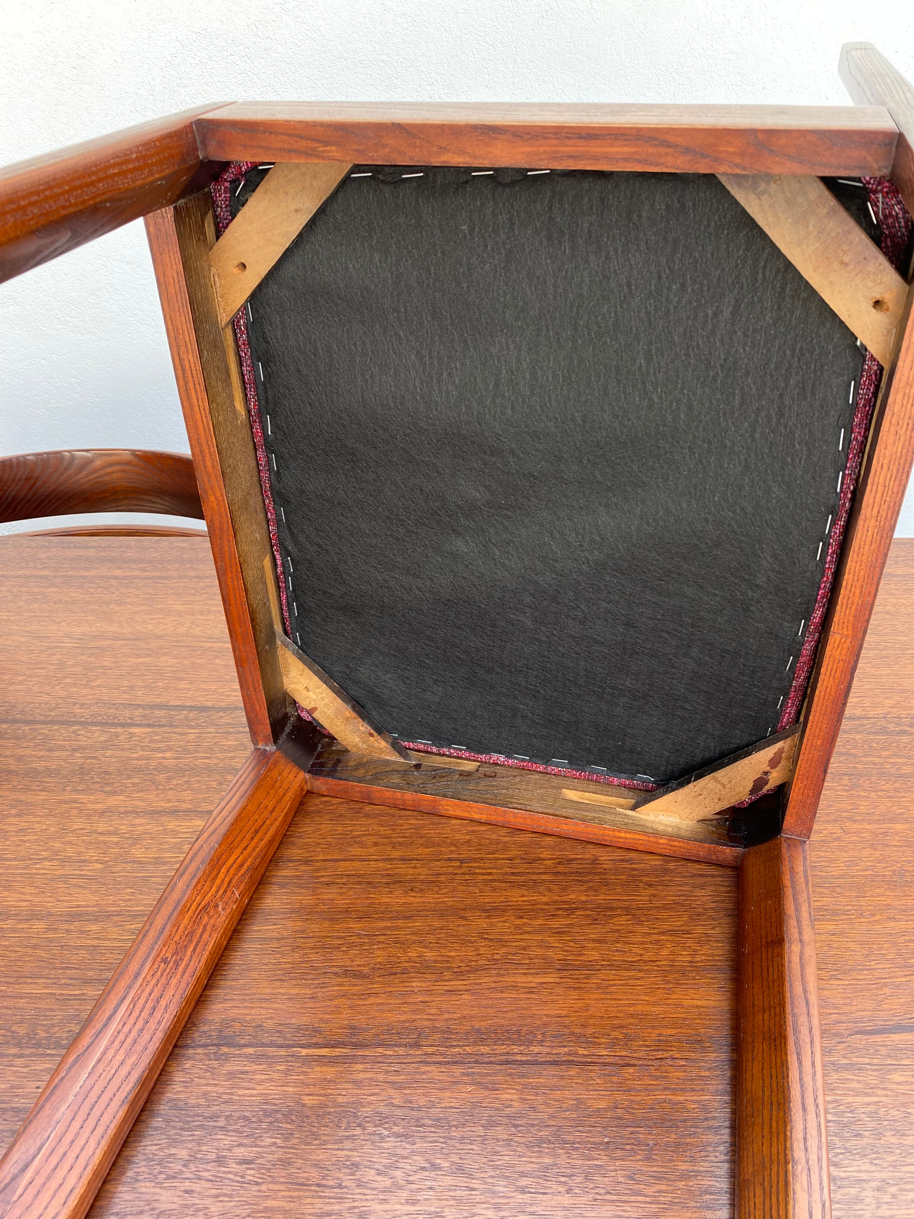 Teak wood dining table with 6 vintage rosewood chairs