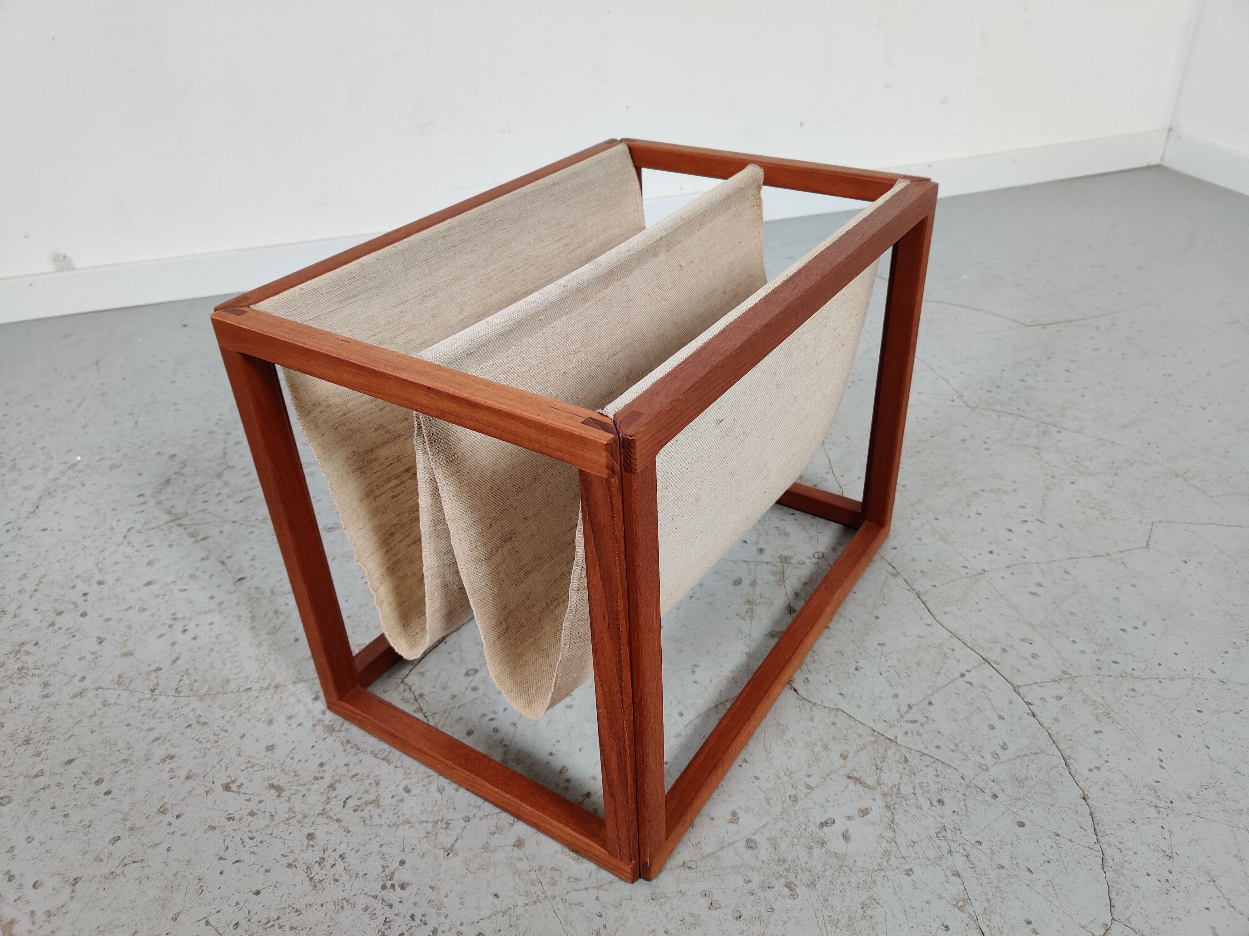 Scandinavian magazine door in teak and burlap, Denmark 60/70