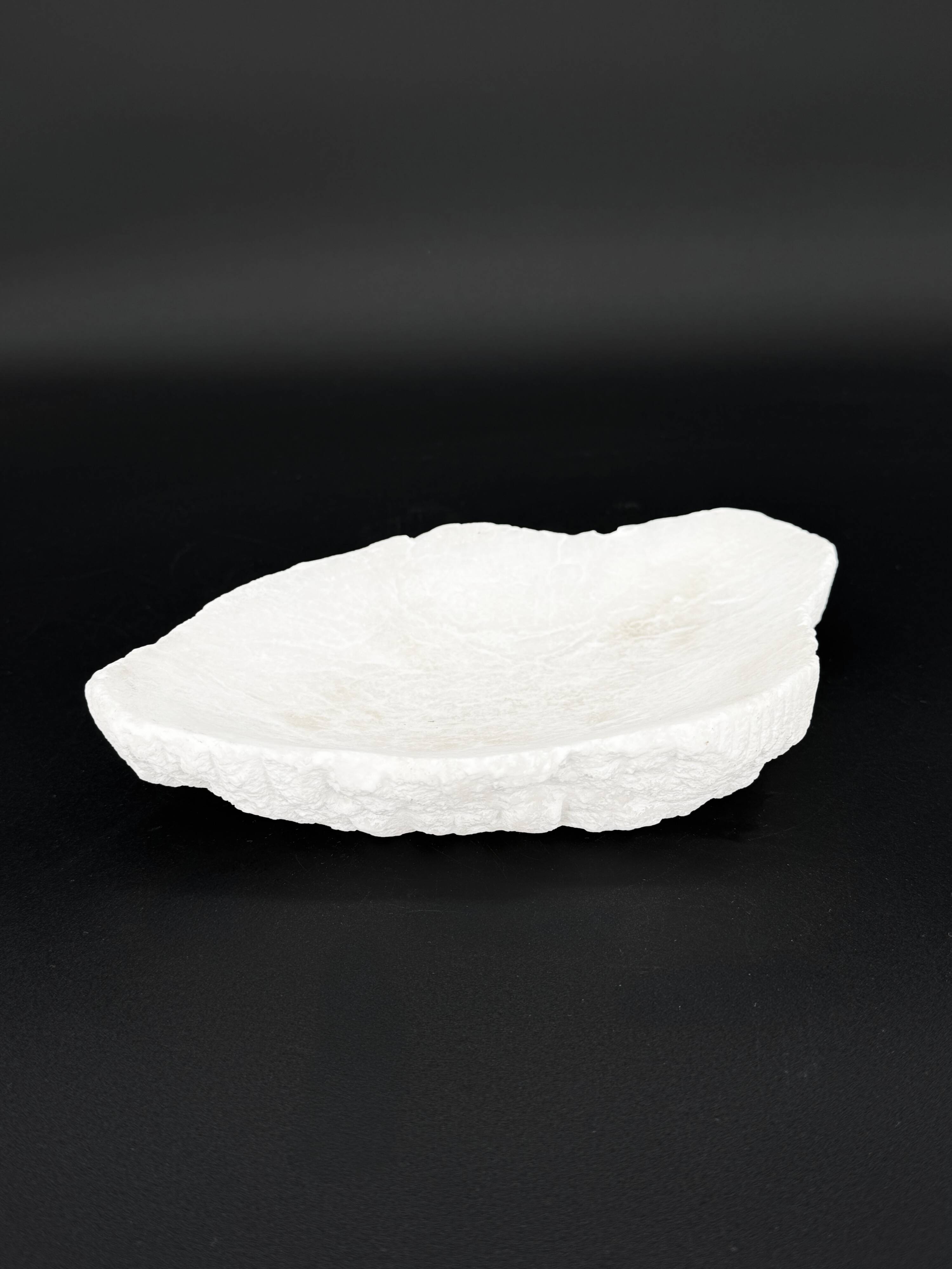 Organic catchall in natural white stone