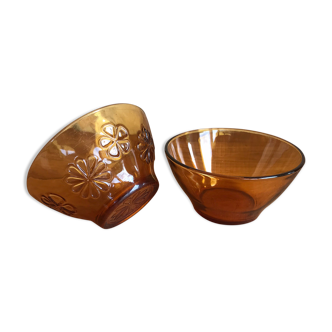 Duo of amber glass bowls