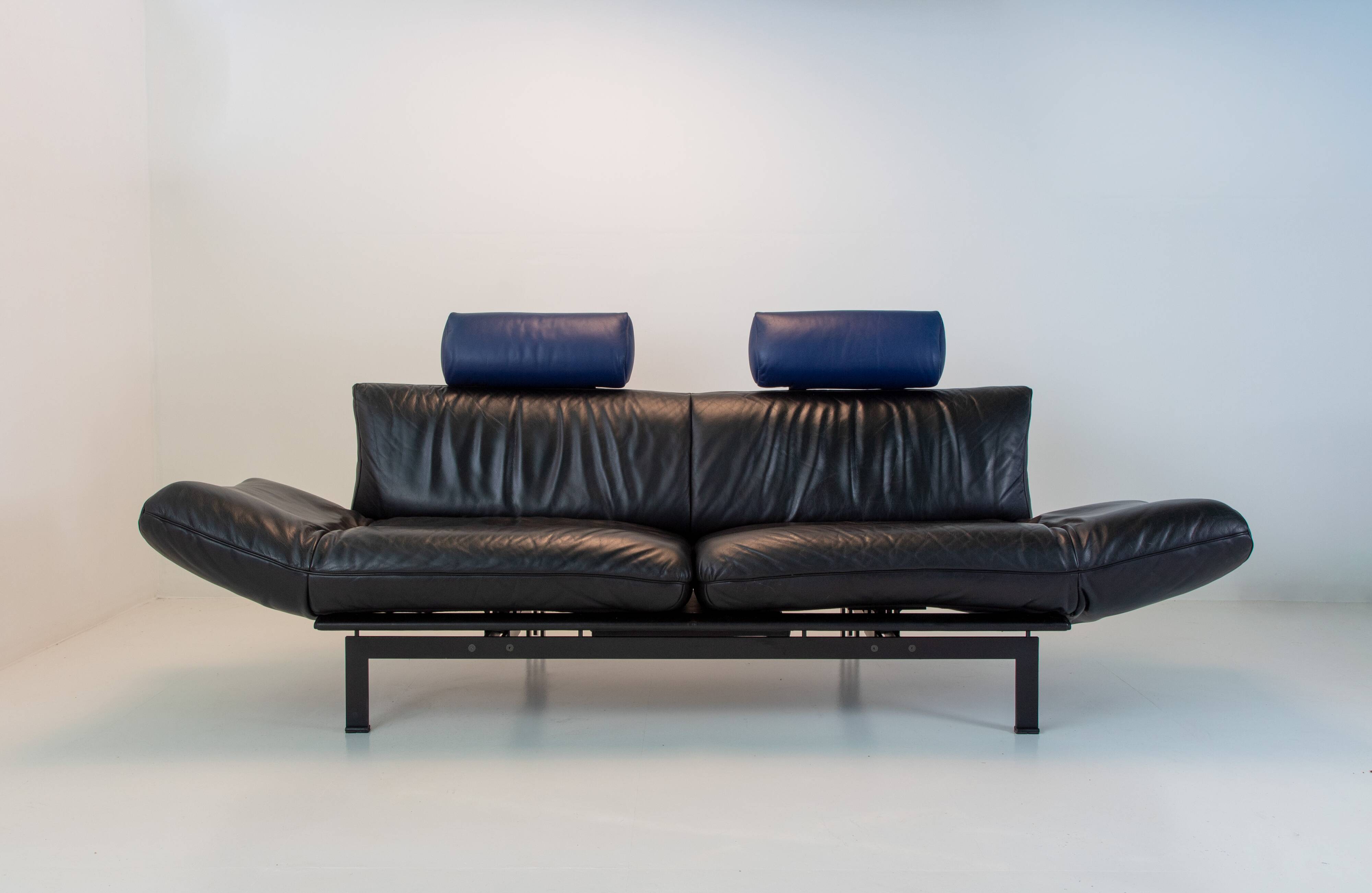 DS-140 sofa, by Reto Frigg for De Sede