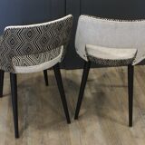 Chaises pieds compas