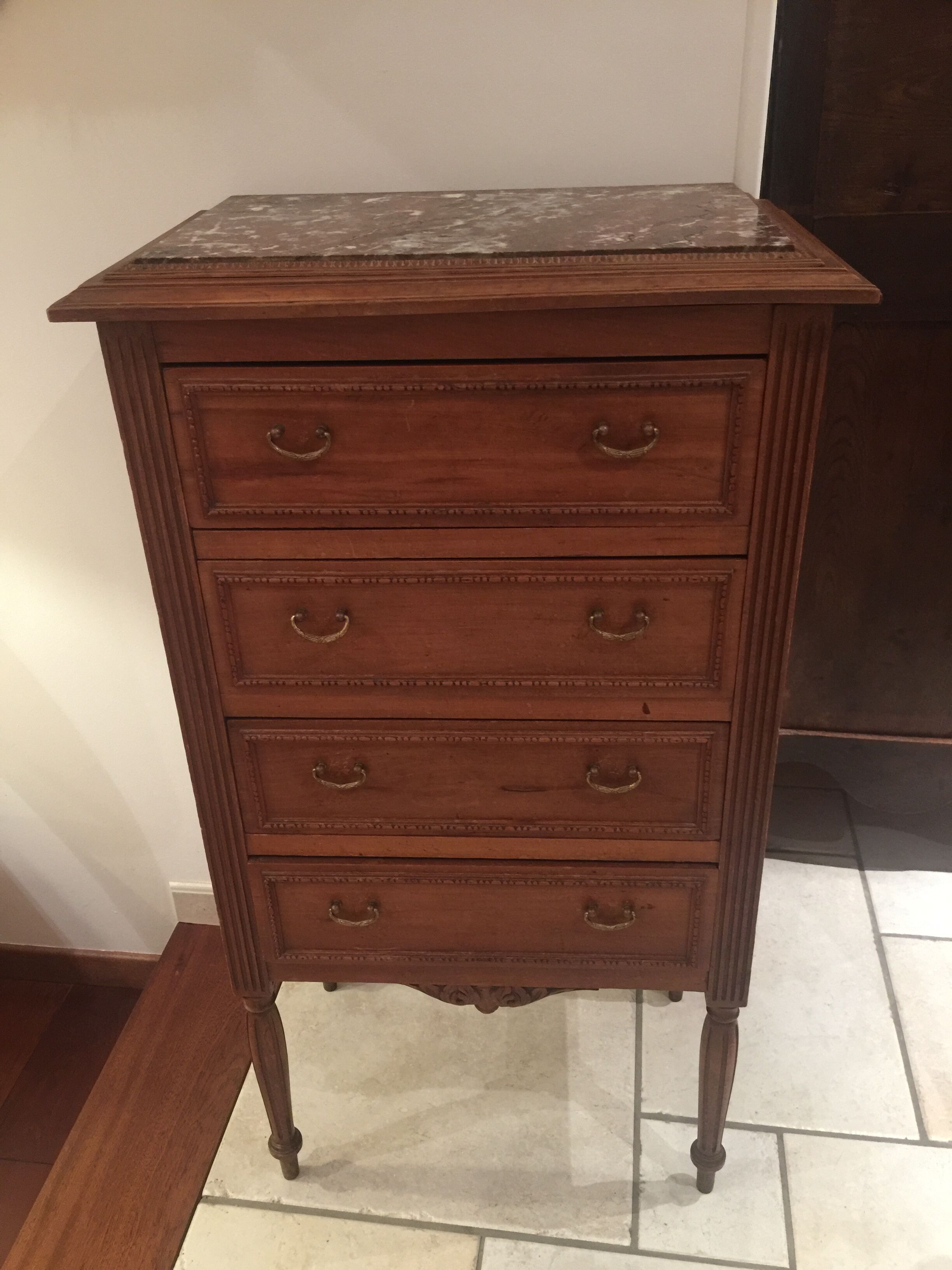 Chiffonnier Louis XVI
