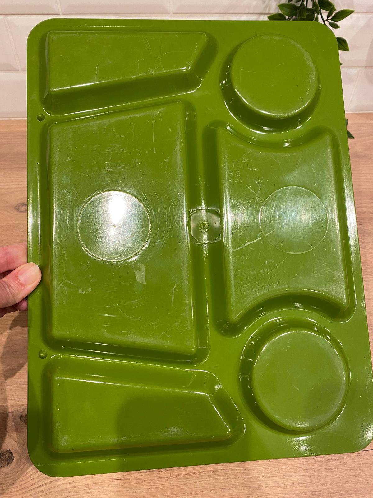 TV tray with compartments