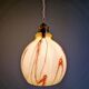 Duo de suspensions Art Déco en opaline marbrée, années 1920-30
