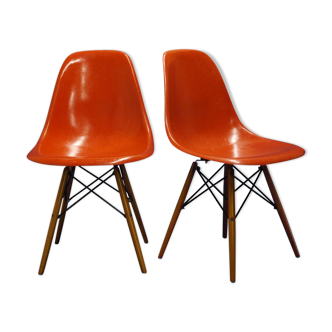 Paire de chaises DSW par Charles & Ray Eames pour Herman Miller