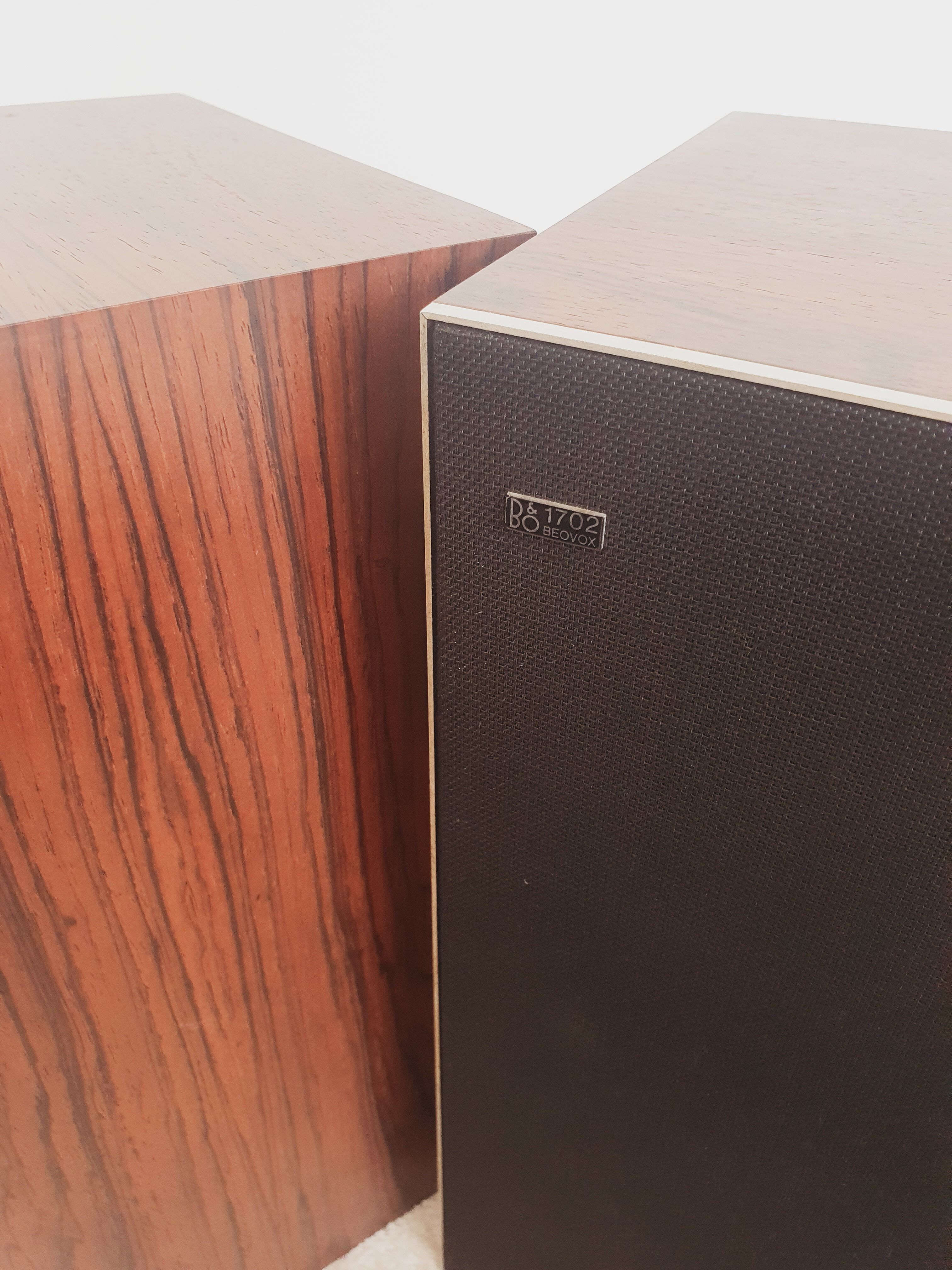 Vintage beovox b&o 1702 speakers