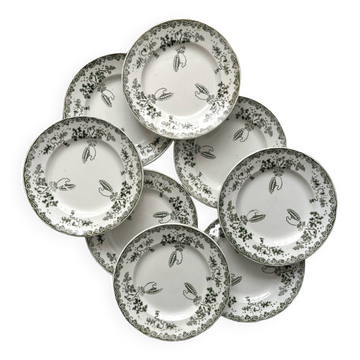 8 flat plates in iron earth "Modern Style" Saint Amand early 20th century
