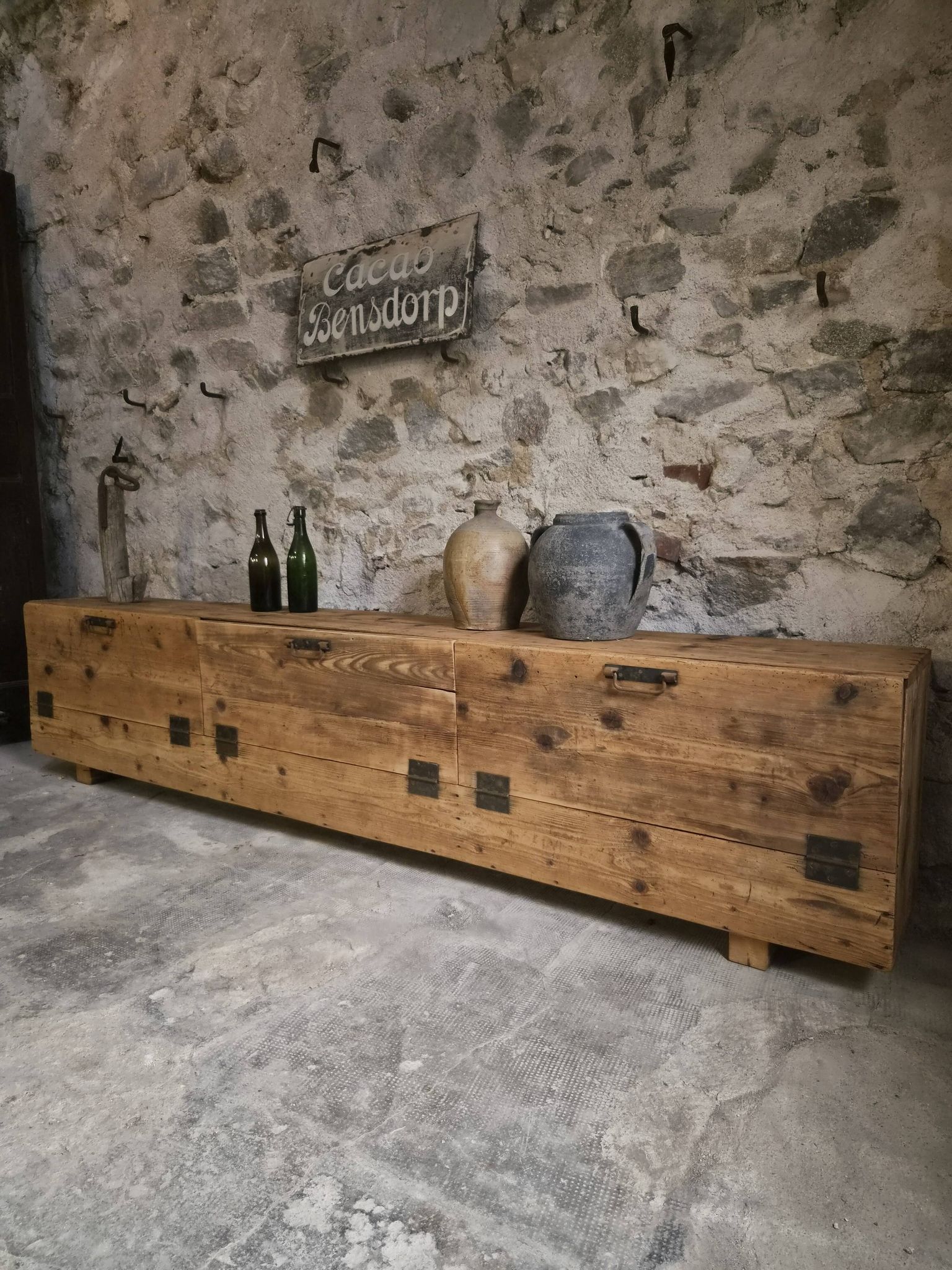 Old French industrial workshop furniture in pine / storage bench, circa 1880–1900