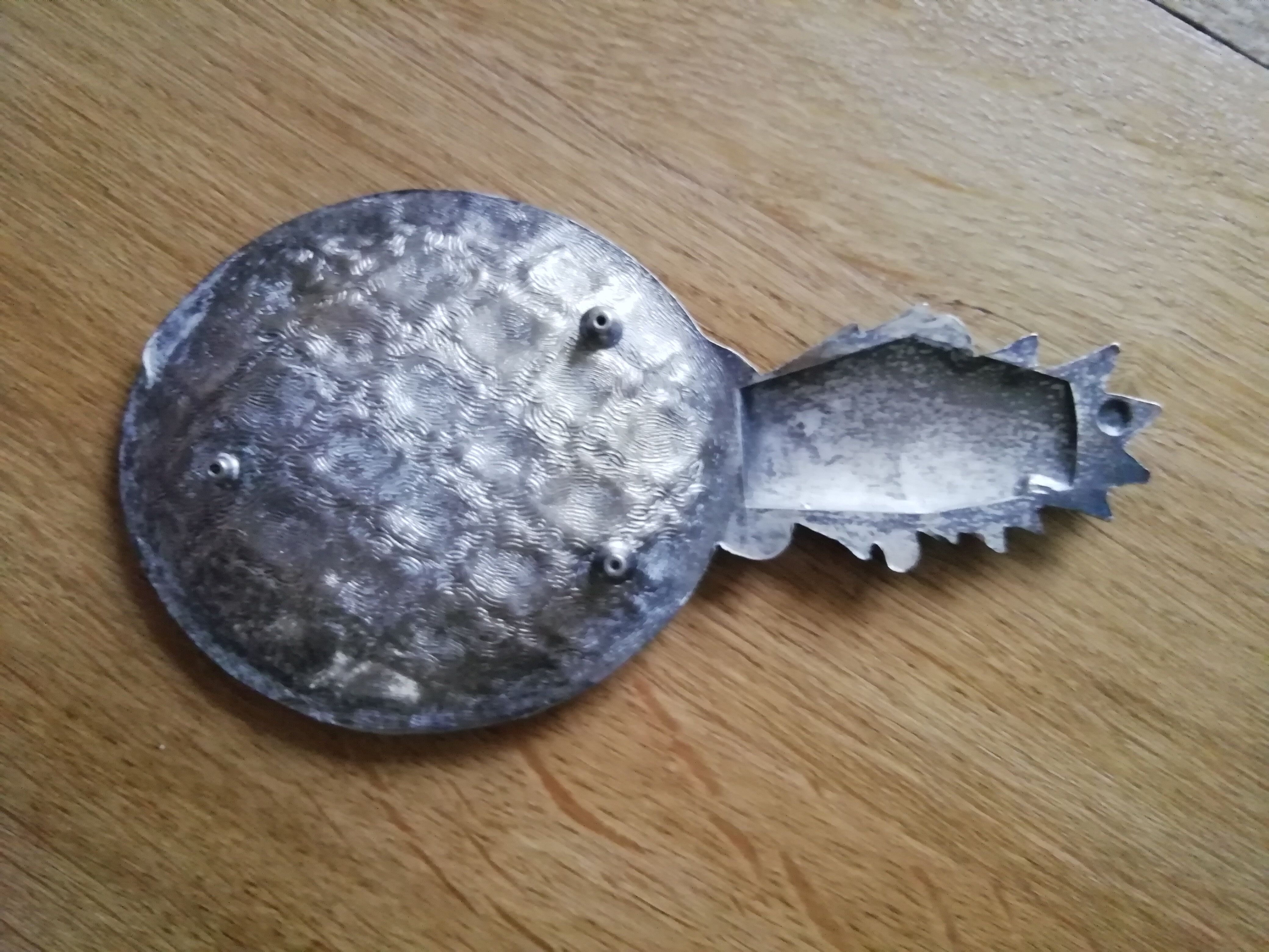 Empty pineapple pocket