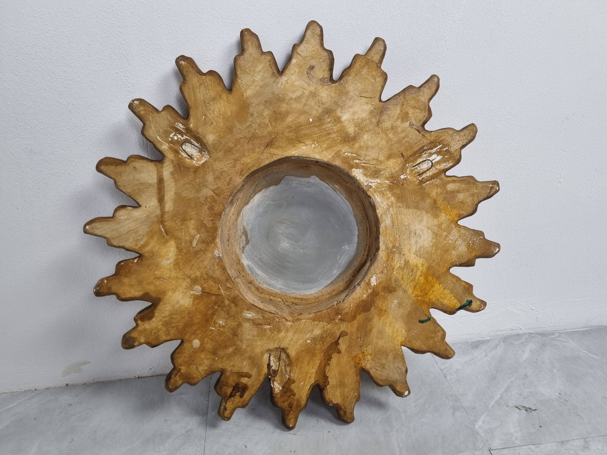 Miroir en terre cuite du milieu du siècle années 1960 42cm