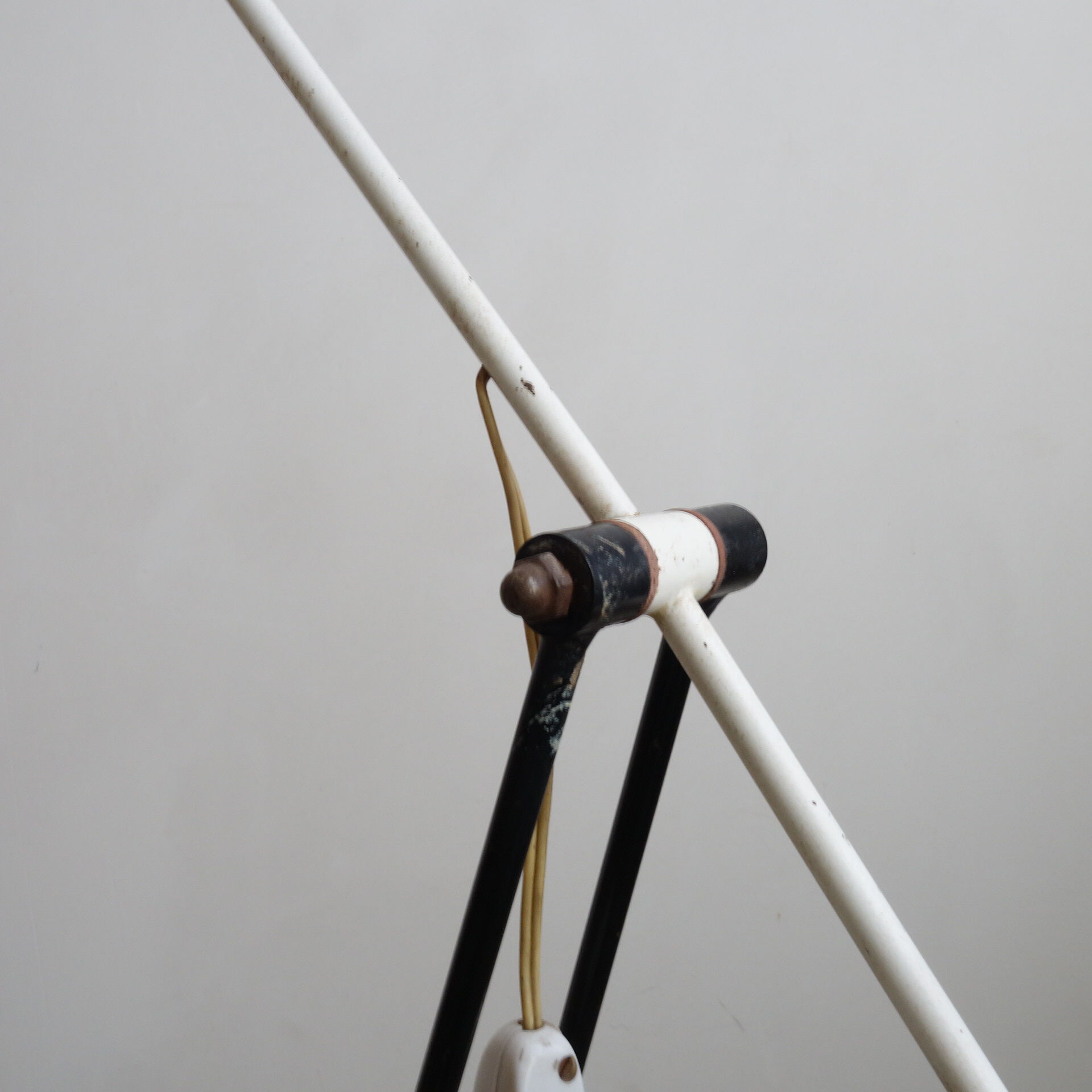 Lamppost Tivoli Grasshopper to counterbalance by Floris Fiedeldij for Artimeta, 1956