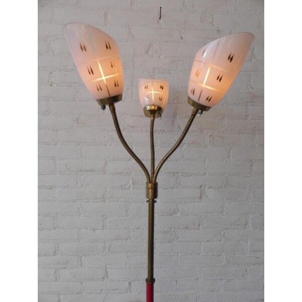 Floor lamp with three shades of glass vintage