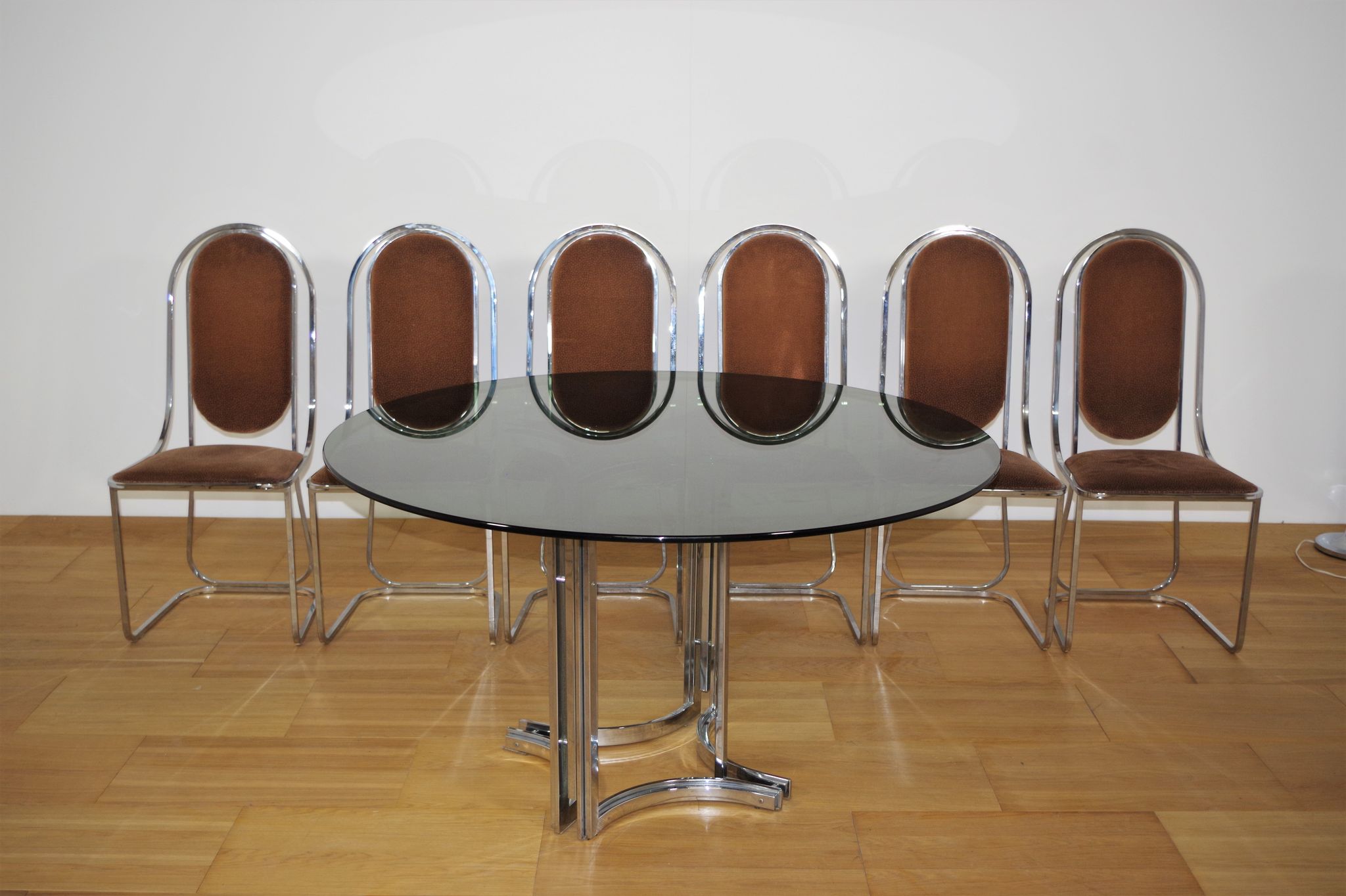 Dining room table and 6 chairs by Alessandro Alpizzi, 1970s, Set of 7