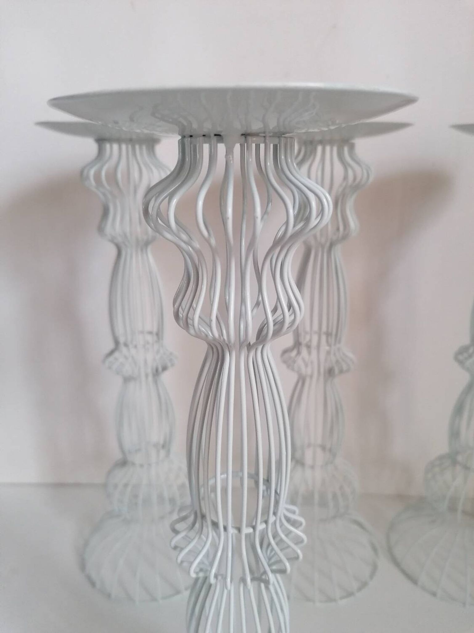 4 contemporary design wire candle holders