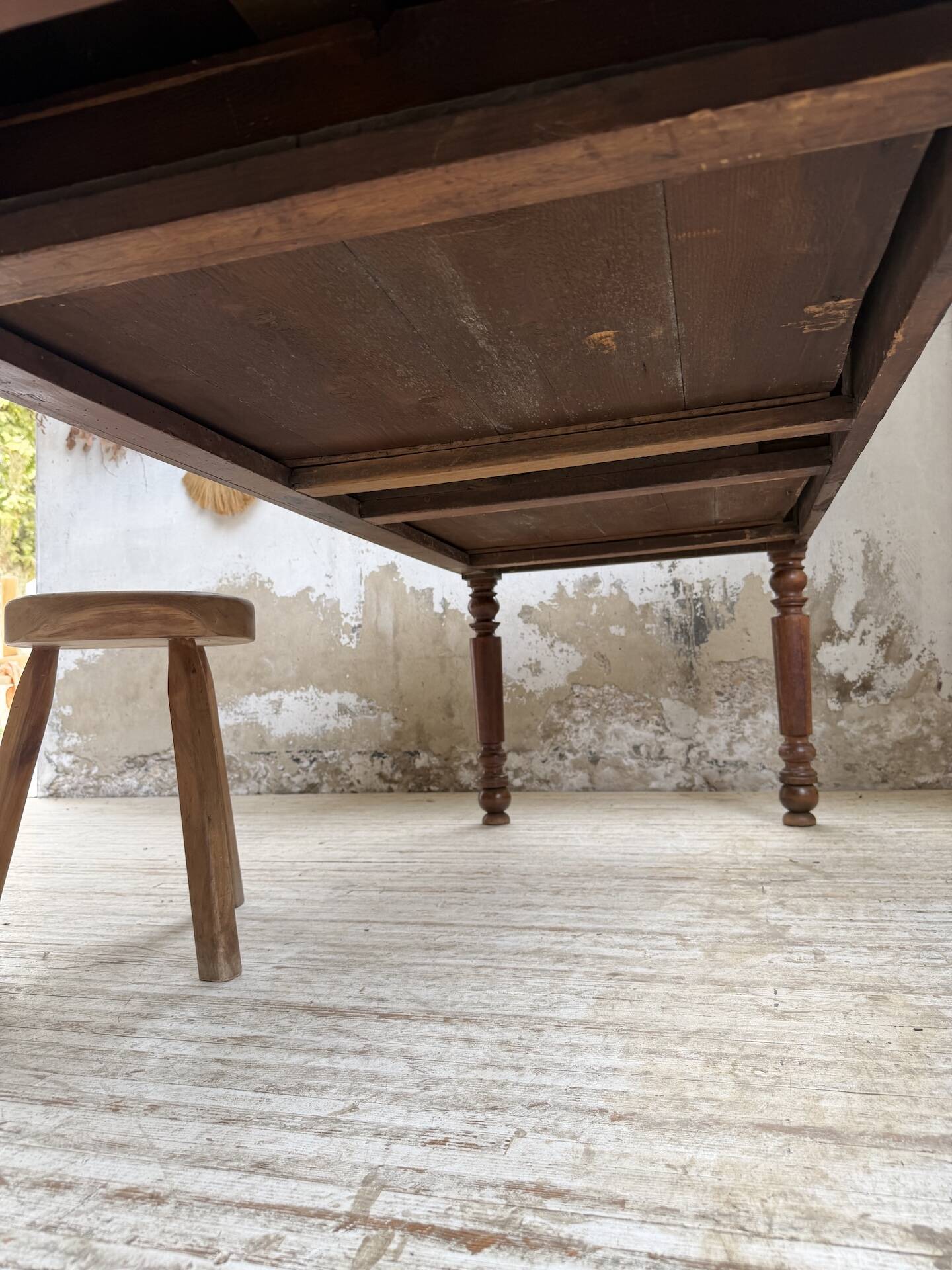 Table de ferme ou table de drapier noyer massif 1900