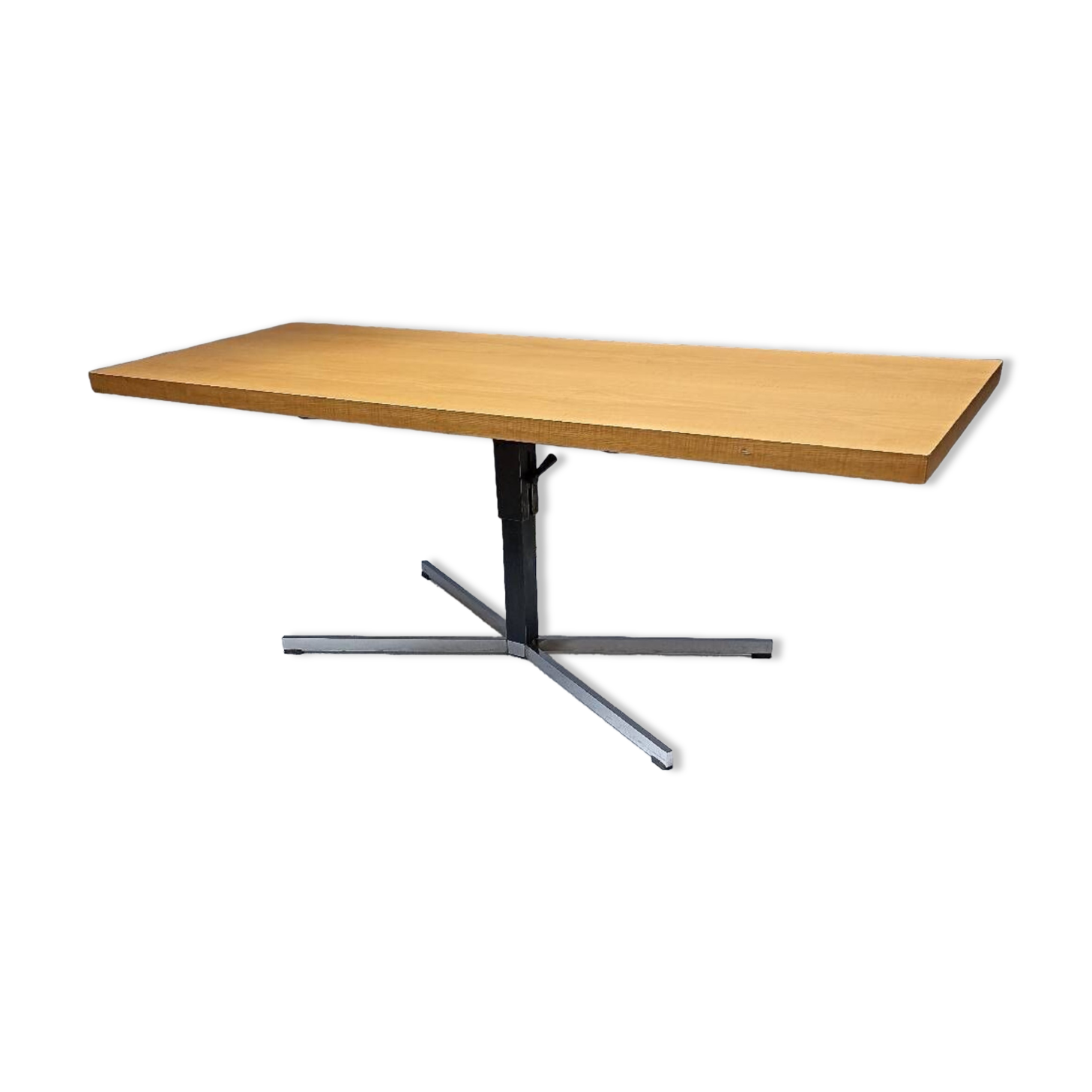 Adjustable vintage Scandinavian coffee table