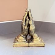 Paire de serre-livres vintage en bronze formant mains en prière dorées